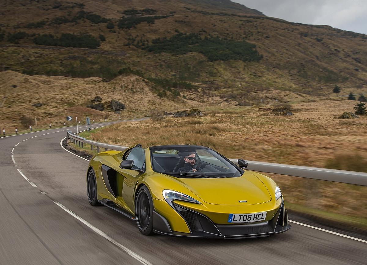 mclaren-675lt_spider-2017-1600-0d