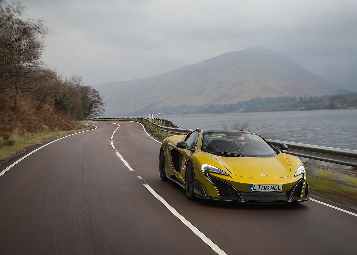 mclaren-675lt_spider-2017-1600-15