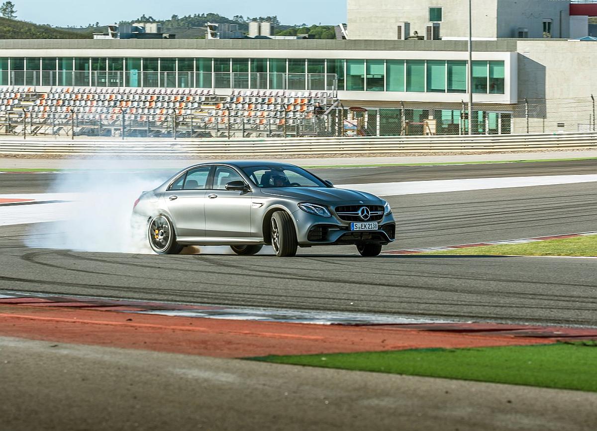mercedes-benz-e63_amg-2017-1600-31