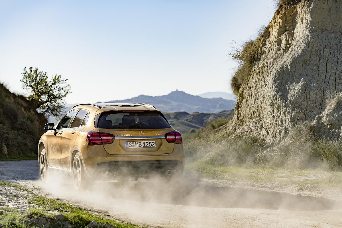 Mercedes-Benz GLA 220d 4MATIC, X 156 (2017)