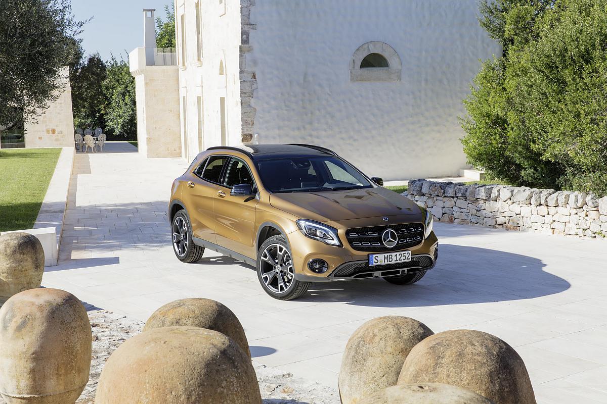 Mercedes-Benz GLA 220d 4MATIC, X 156 (2017)