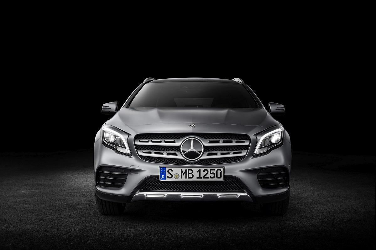 Mercedes-Benz GLA 250 4MATIC, AMG Line, X 156 ( 2017)