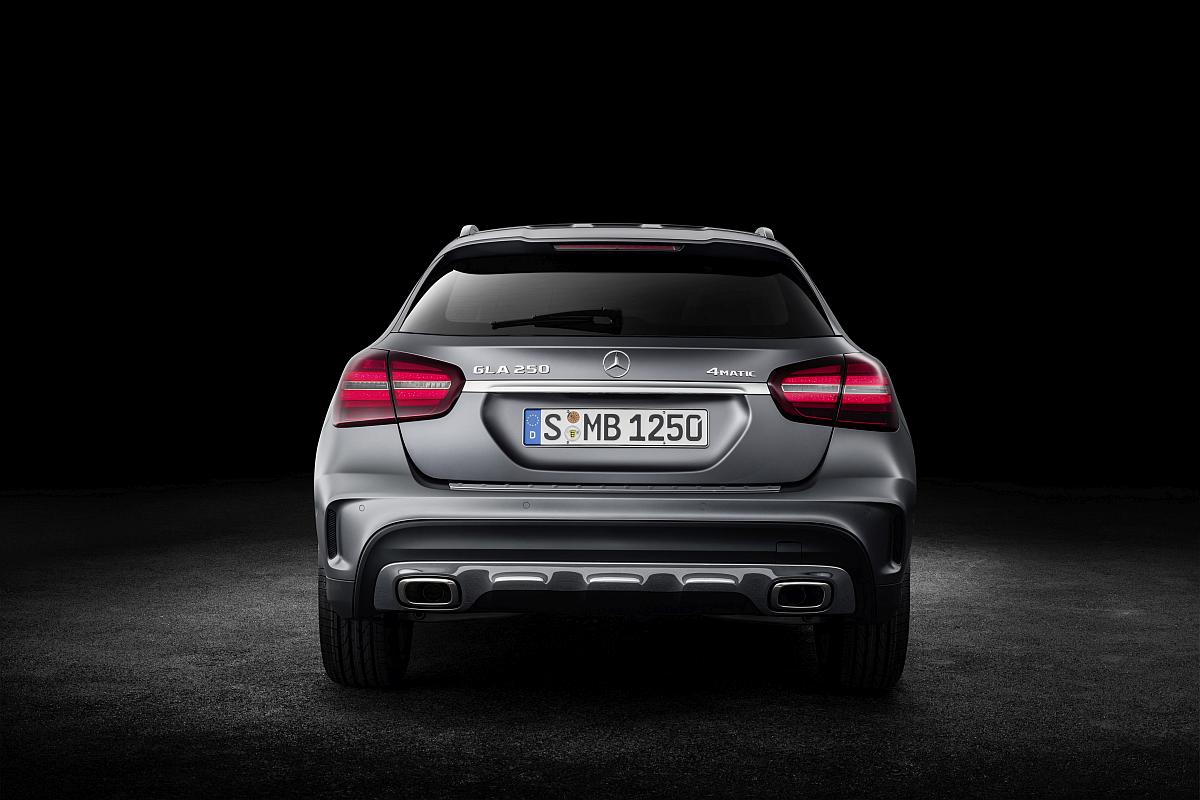 Mercedes-Benz GLA 250 4MATIC, AMG Line, X 156 ( 2017)