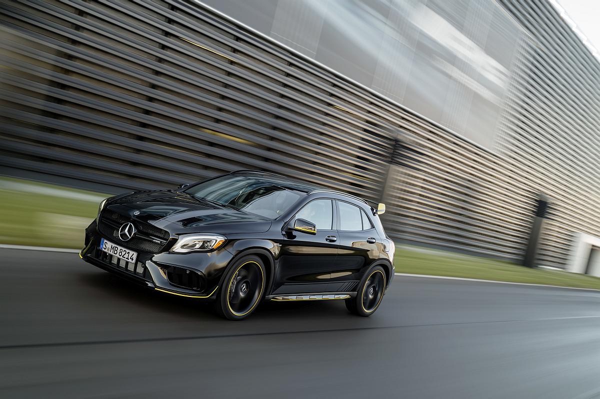 Mercedes-Benz AMG GLA 45 4MATIC Yellow Night Edition, X156 (2017)