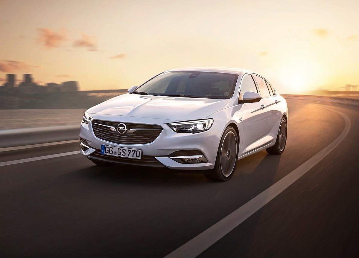 opel-insignia_grand_sport-2017-1600-07