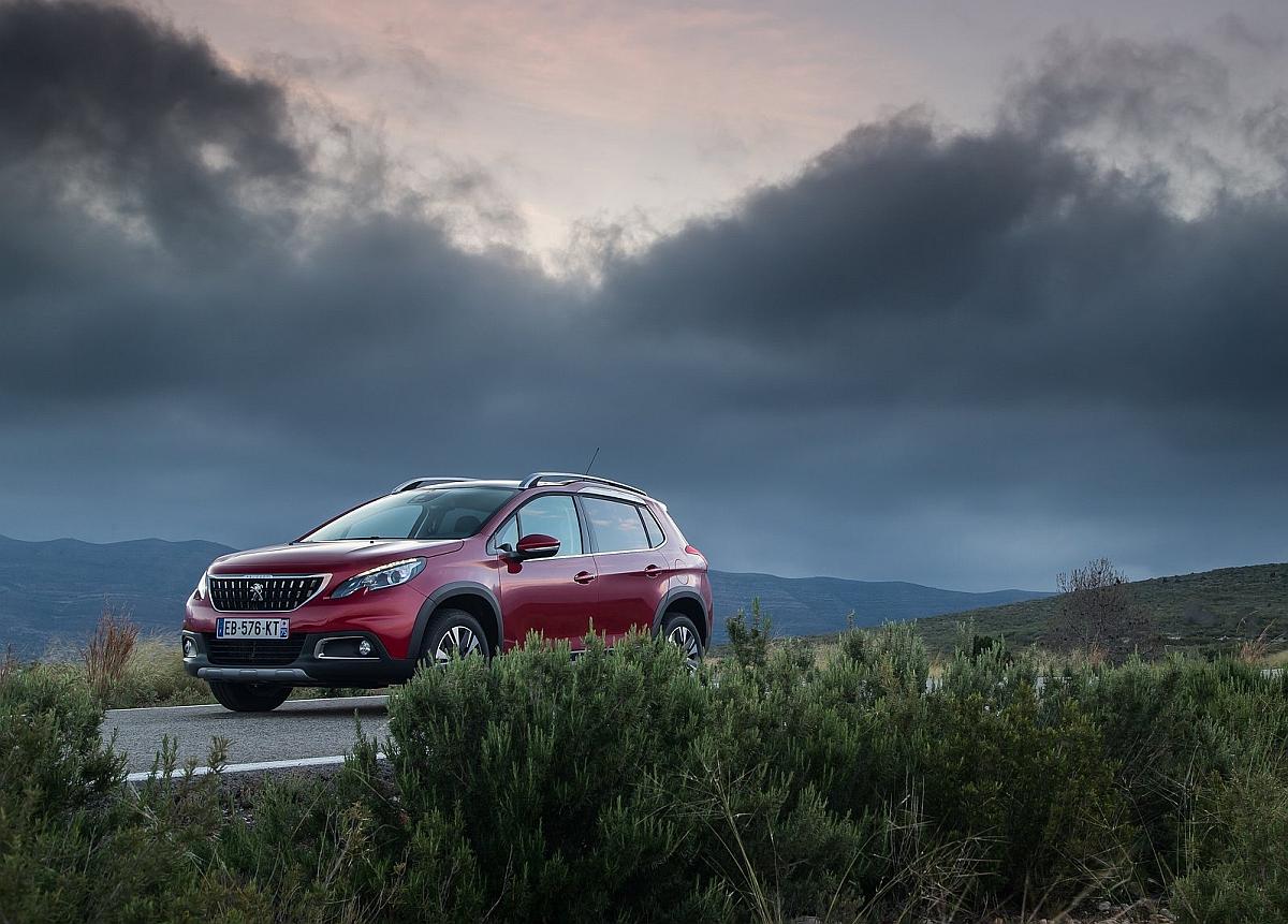 peugeot-2008-2017-1600-1a