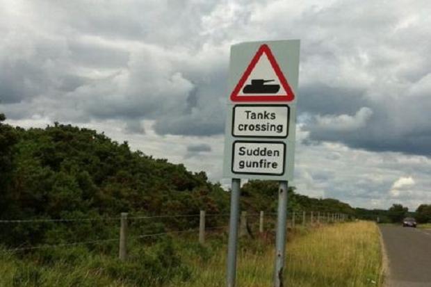 funny-weird-signs-26-28-620×413
