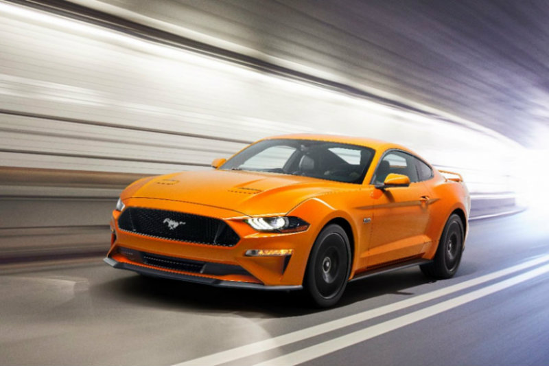 tnew-ford-mustang-v8-gt-with-performace-pack-in-orange-fury-1-960×600