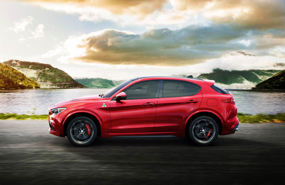 161116_Alfa_Romeo_Stelvio_Quadrifoglio_05-960×600-86f9188e034d4d025c3793afbf445a0b6660e3d1