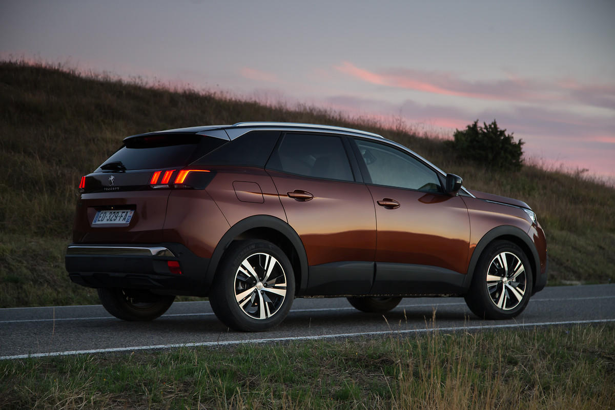 peugeot-3008-1