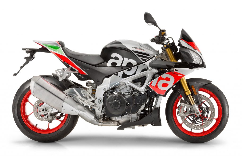 2017-aprilia-tuono-v4-1100-rr-and-factory-get-updated-at-intermot-111843-1-1024×662