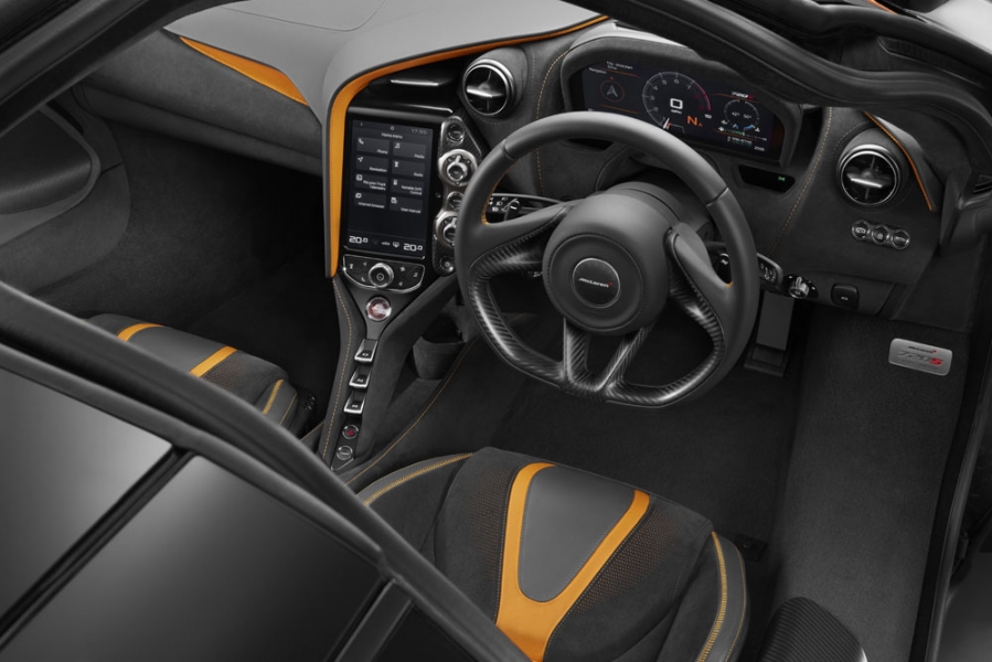 7525mclaren-720s-26-interior-960×600