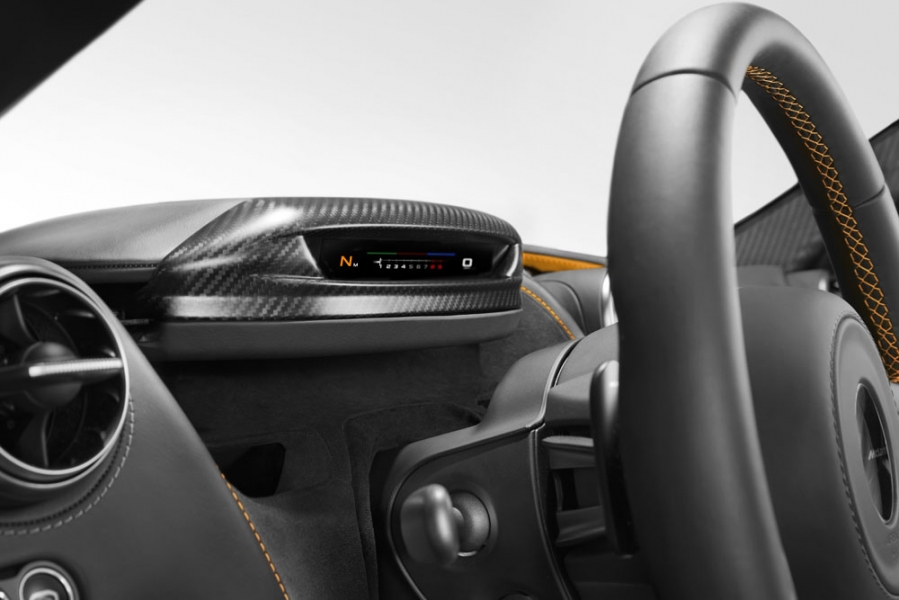 7529mclaren-720s-30-interior-960×600