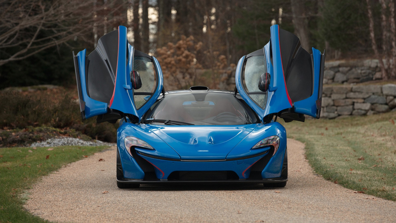 mclaren-p1-blue-auction-2