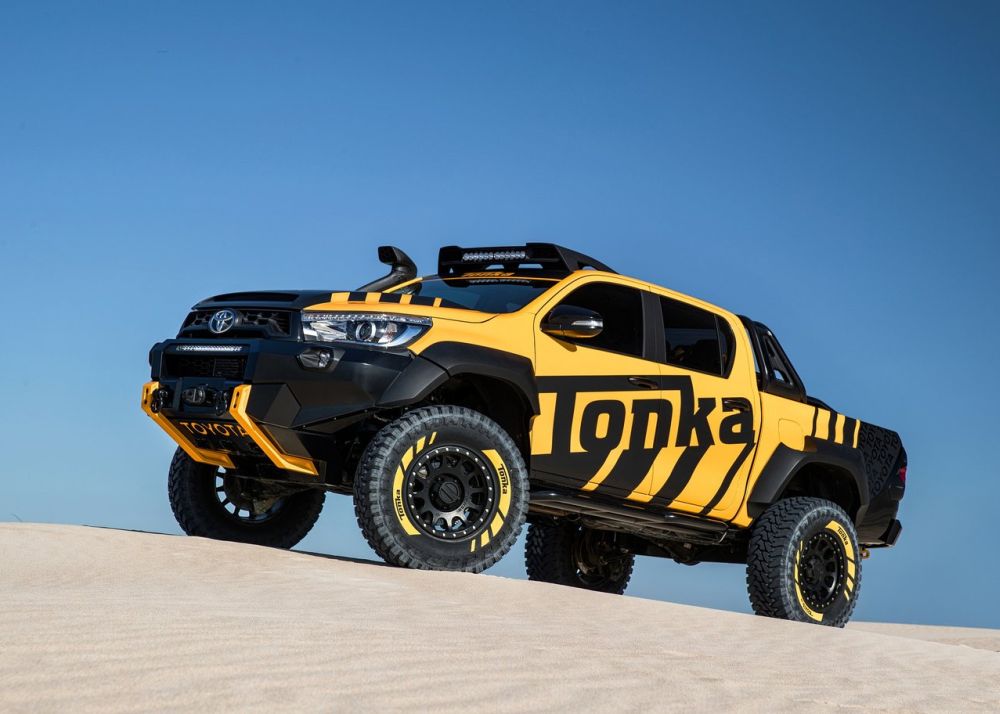 toyota-hilux_tonka_concept-2017-1280-0a