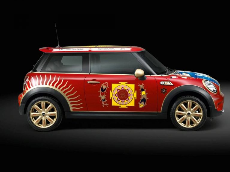 george-harrisons-psychedelic-mini-cooper-s-special-edition-2009-6-768×576