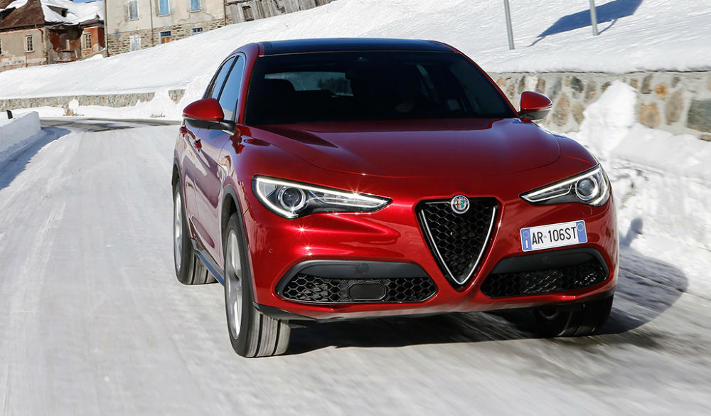 170222-alfa-romeo-stelvio-01-slider
