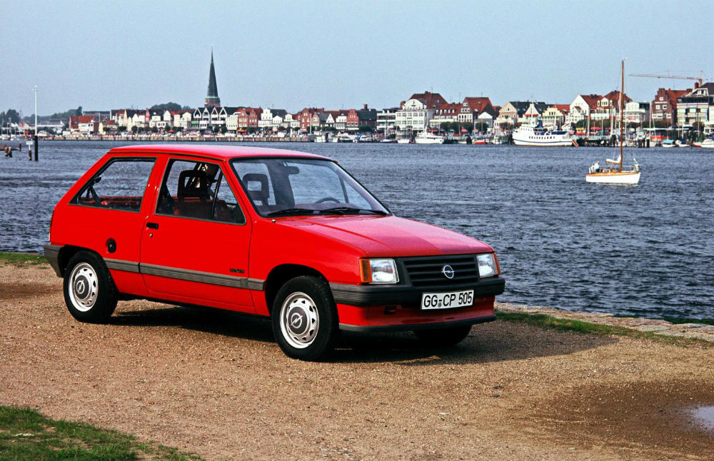 4 opel-corsa-a-11281