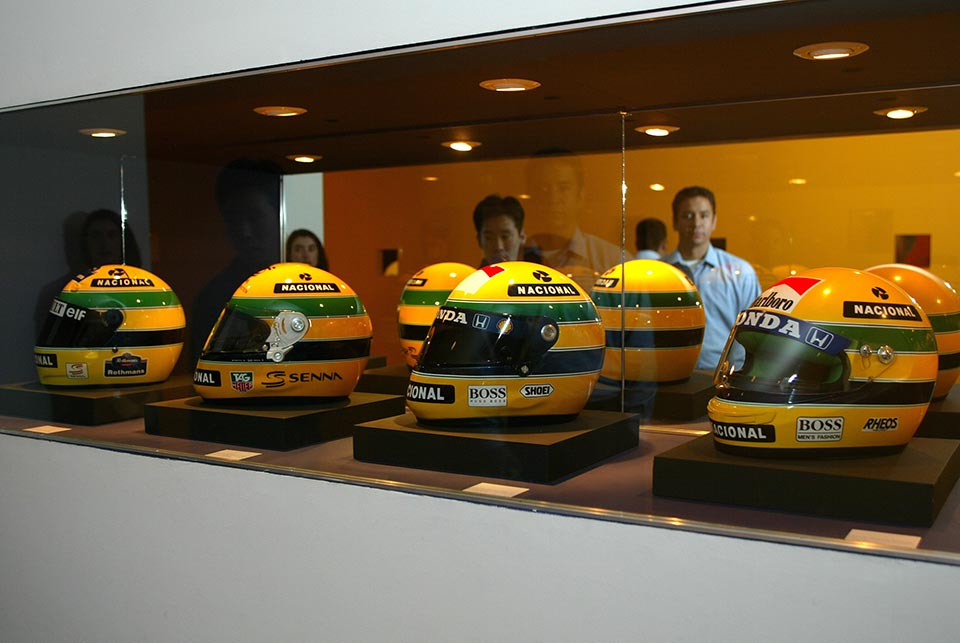 Ayrton Senna (54)