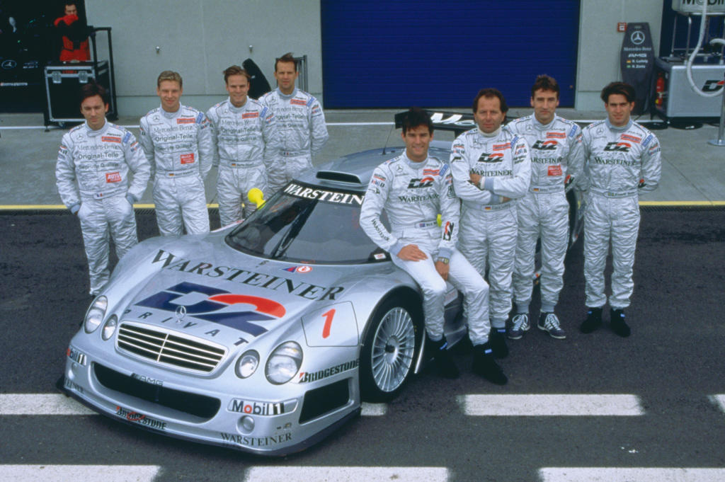 Caption orig.: Die Mercedes-Benz Fahrermannschaft für die FIA GT-Meisterschaft 1998 mit einem Mercedes CLK-GTR Rennsport-Tourenwagen, von links nach rechts: Christophe Bouchut, Bernd Mayländer, Marcel Tiemann, Jean-Marc Gournon, Mark Webber, Klaus Ludwig
