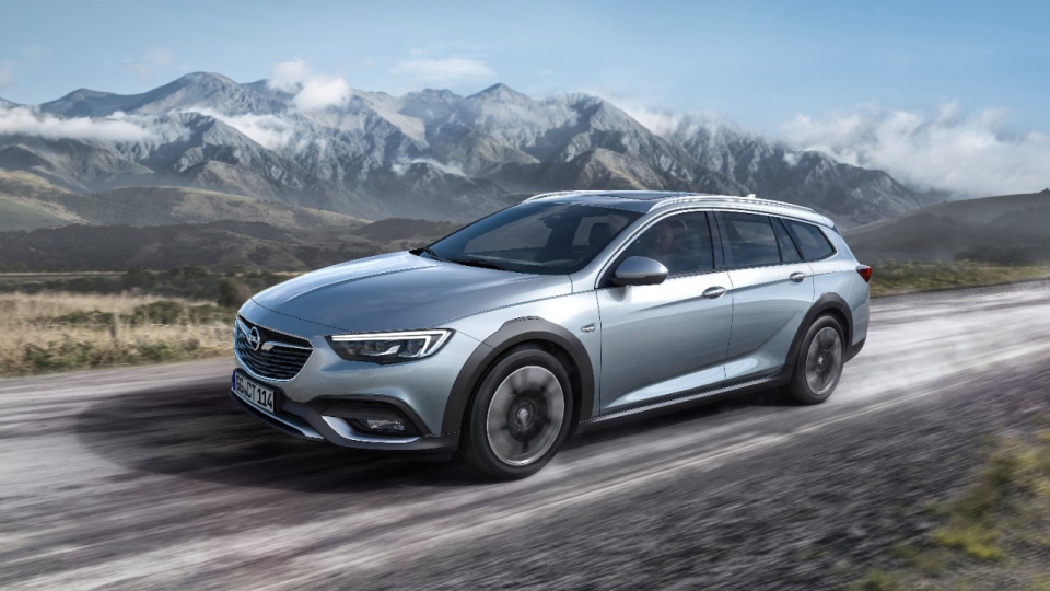 Opel-Insignia-Country-Tourer_1-960×600