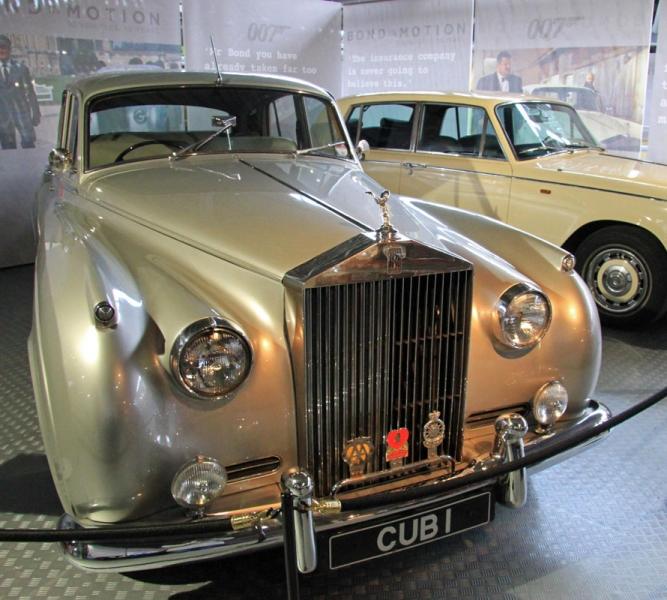 14 Rolls-Royce-Silver-Cloud-II-960×600