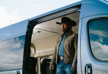 Chuck Norris põe Fiat Professional na ‘linha’