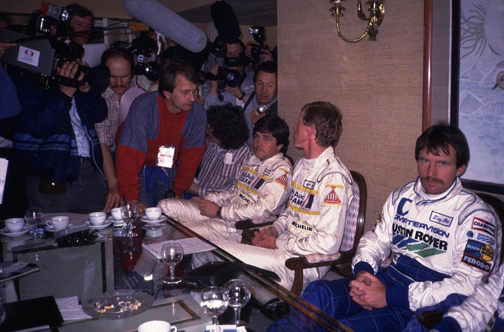 1986_Portugal-reuniao-Pilotos-MH-P86-Drivers-meeting
