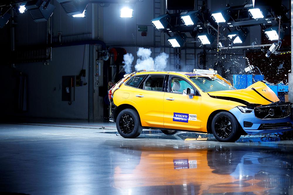 The new Volvo XC60 – Crash tests