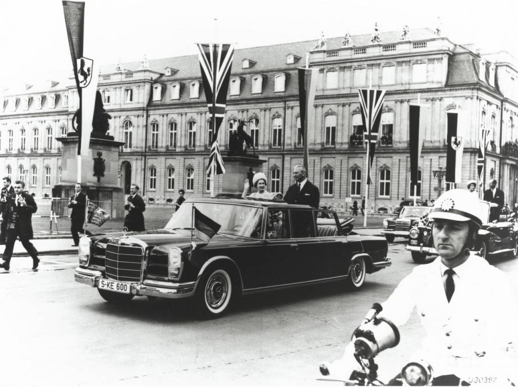 24 1965_Germany_Visit