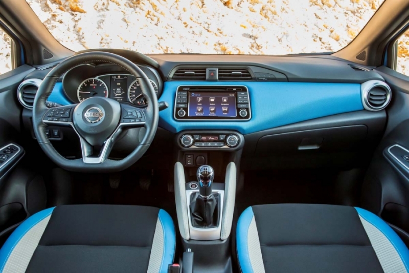 426169402_All_New_Nissan_Micra_Power_Blue-960×600