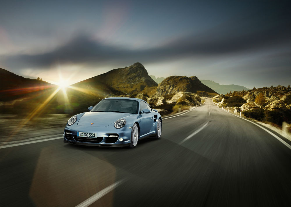 5 2012-porsche-997-turbo-s