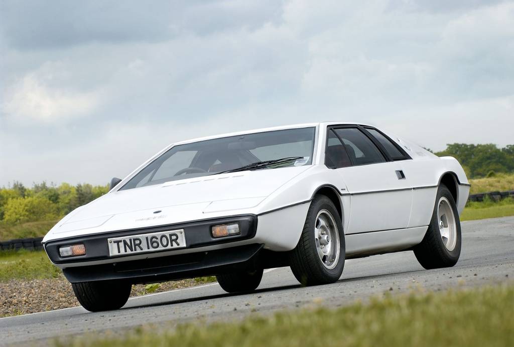 5 LOTUS-ESPRIT