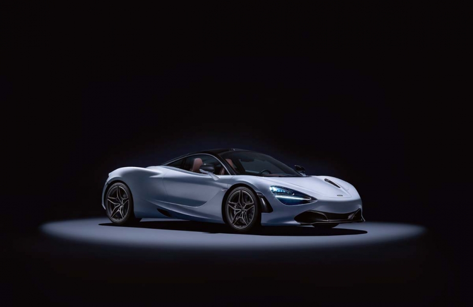 7532McLaren-720S-01-Studio-1-960×600