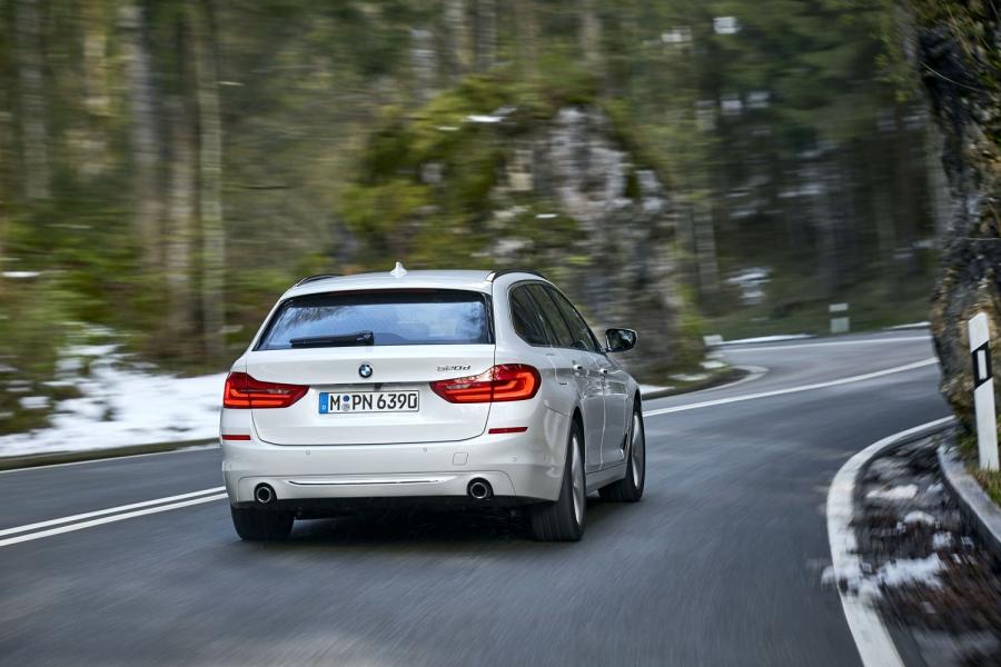 BMW_520d_Touring_066-1-960×600 (1)