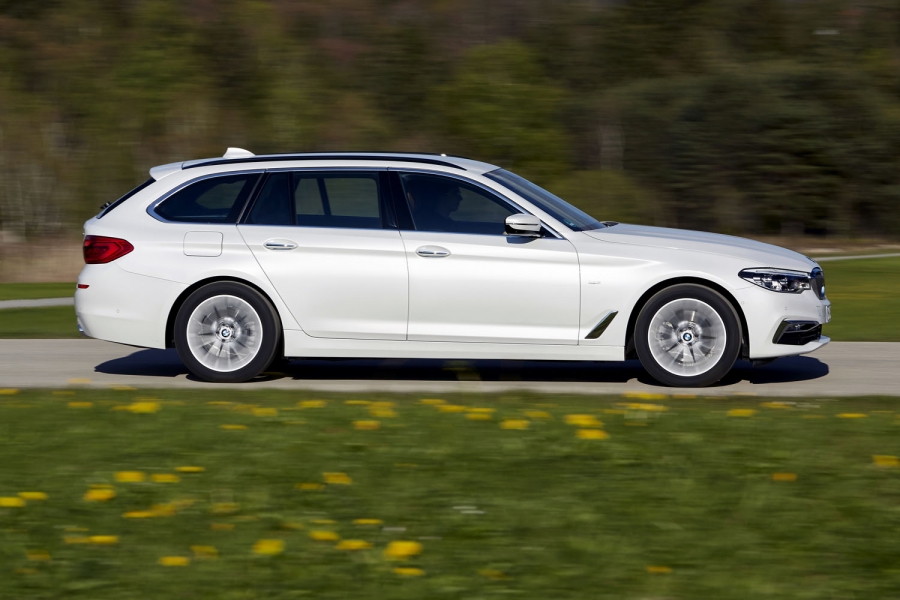 BMW_520d_Touring_083-960×600