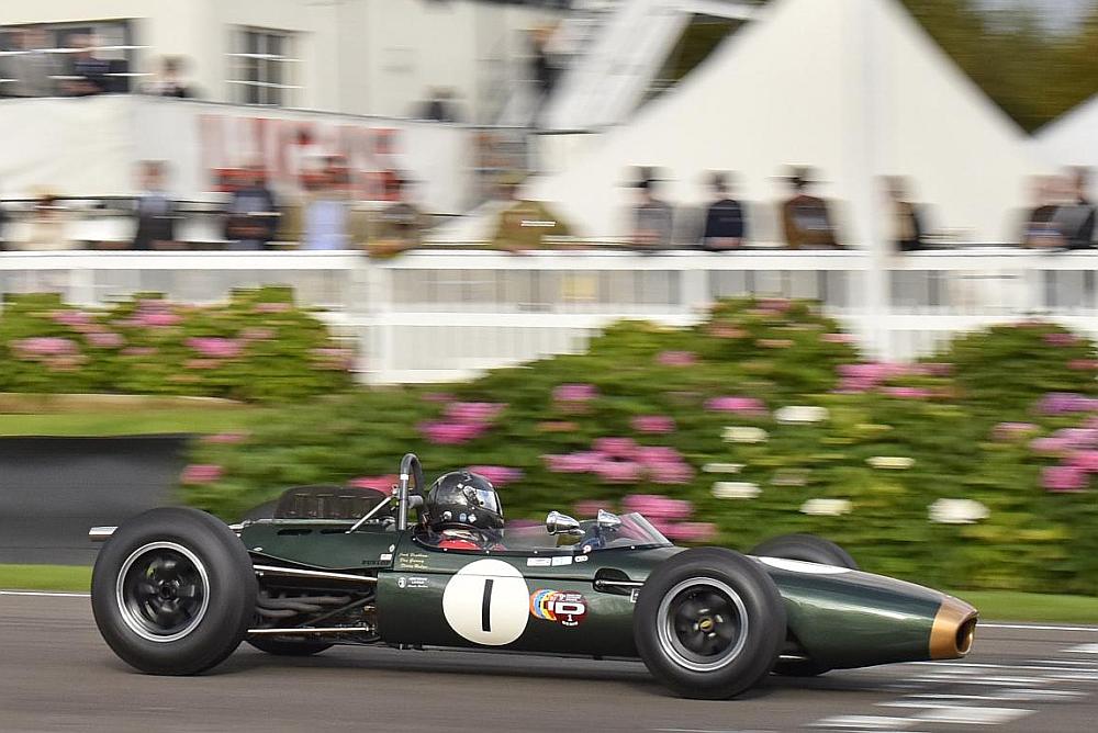 Brabham BT11 Revival_15_JochenVan