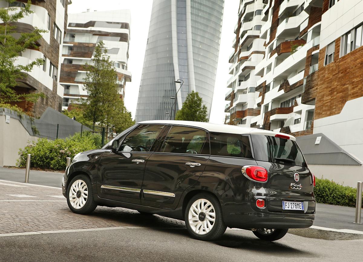 Fiat_New-500L_14