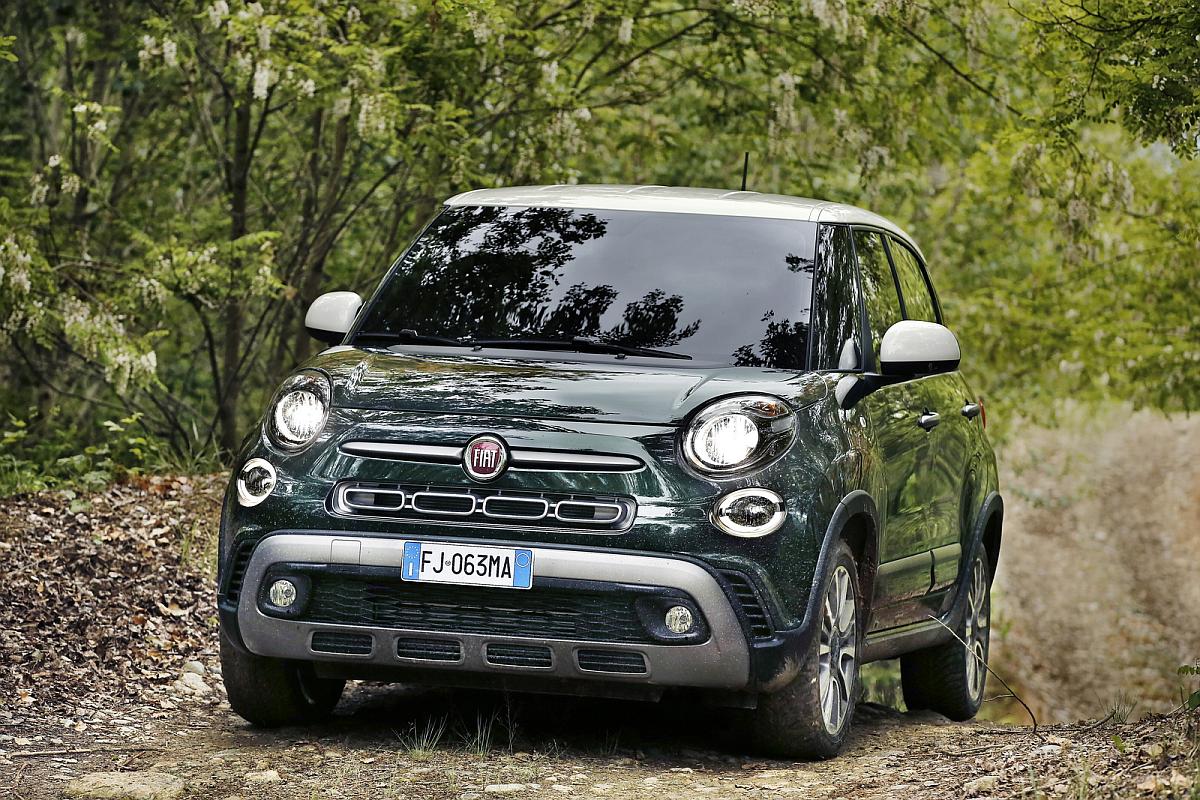 Fiat_New-500L_21