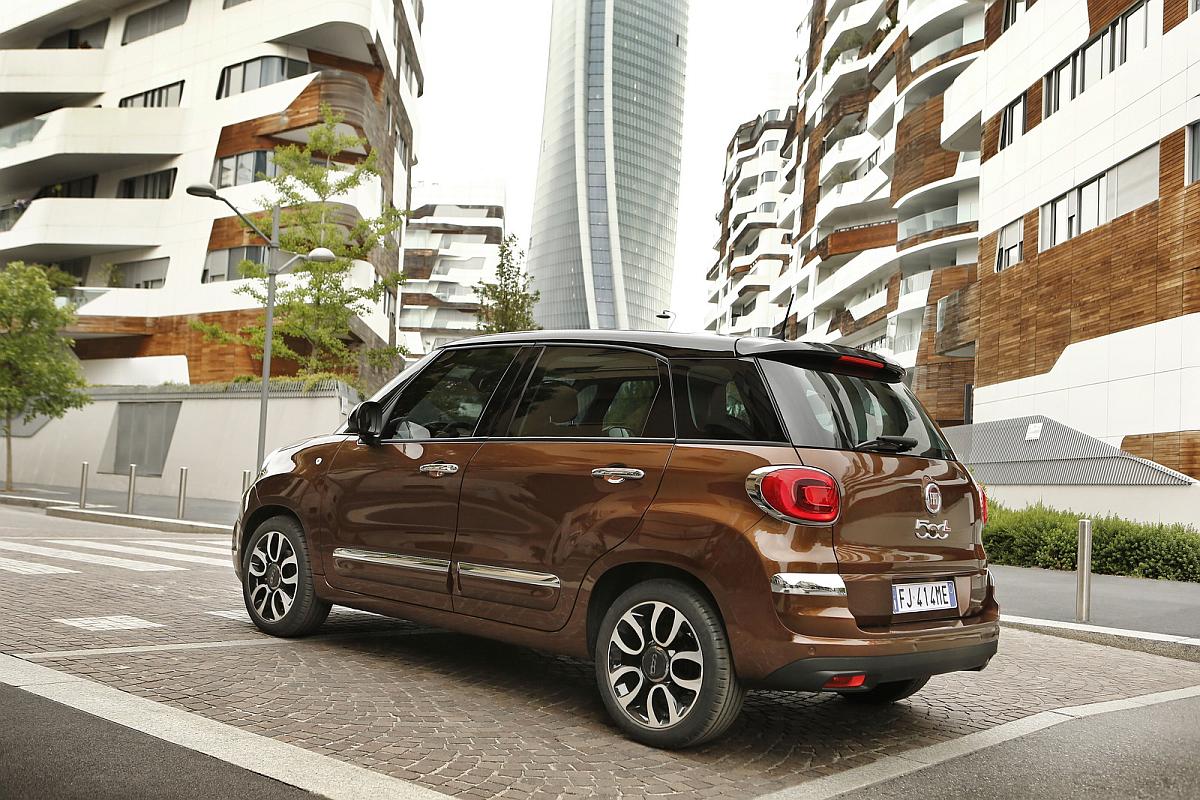 Fiat_New-500L_30