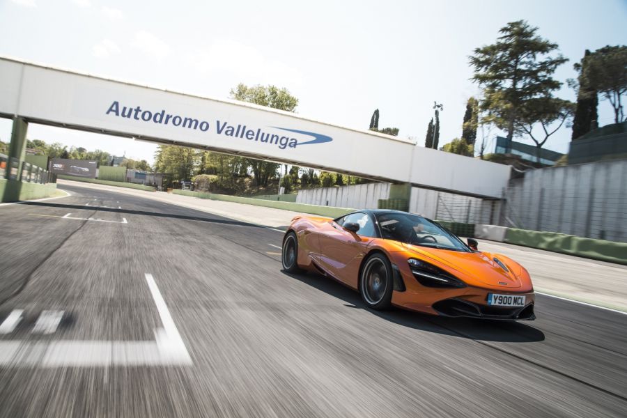 McLaren 720S (18)