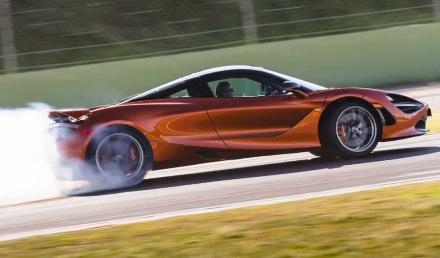 McLaren 720S (7)