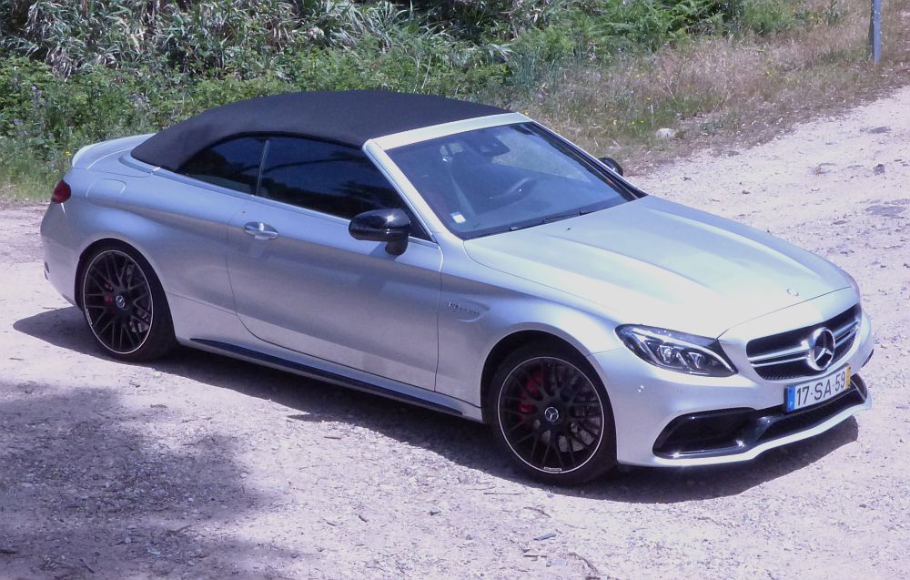 Mercedes-AMG C 63 S Cabrio (5)_2