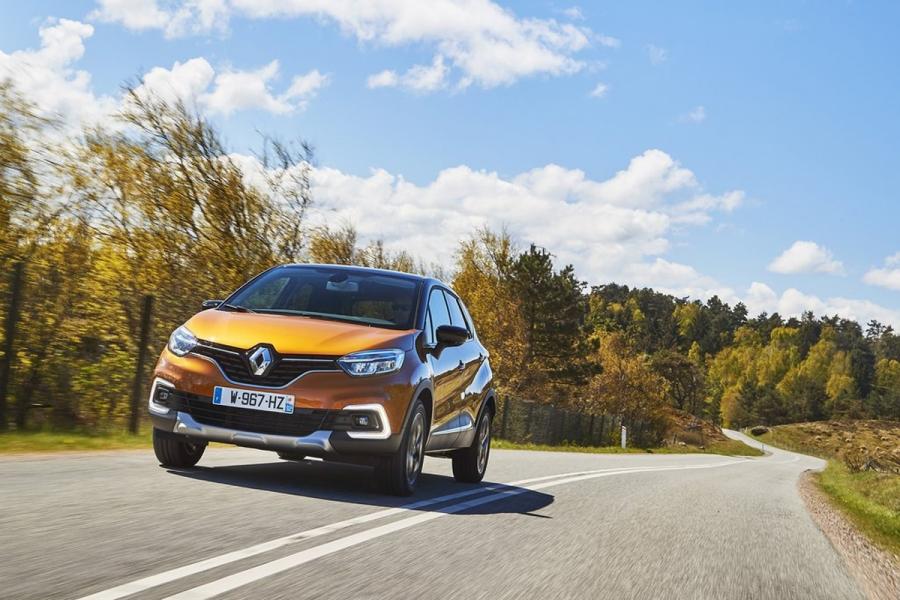 Renault-Captur-2018-1024-19-960×600