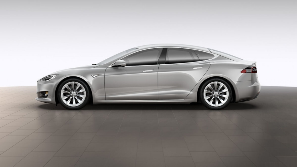 Tesla-Model-S-4-960×600