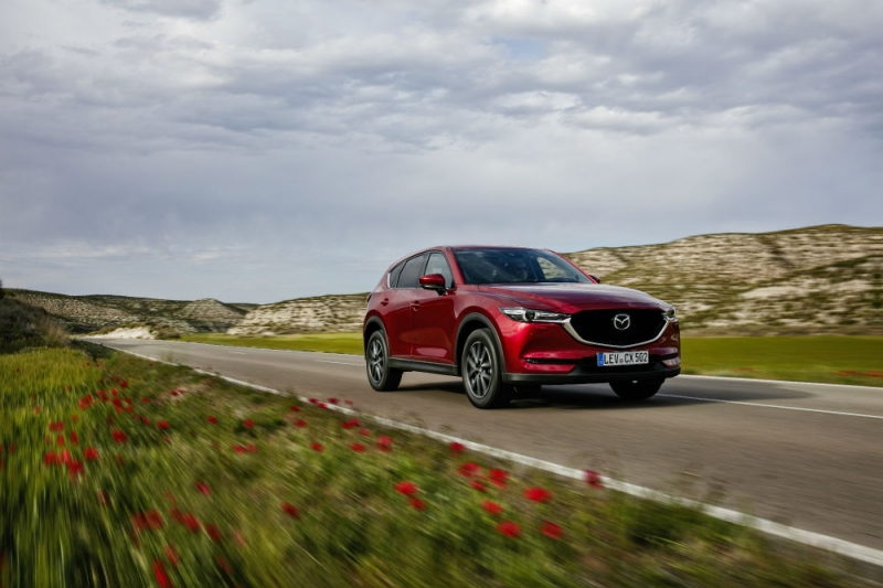 all-new-cx-5-bcn-2017-action-01