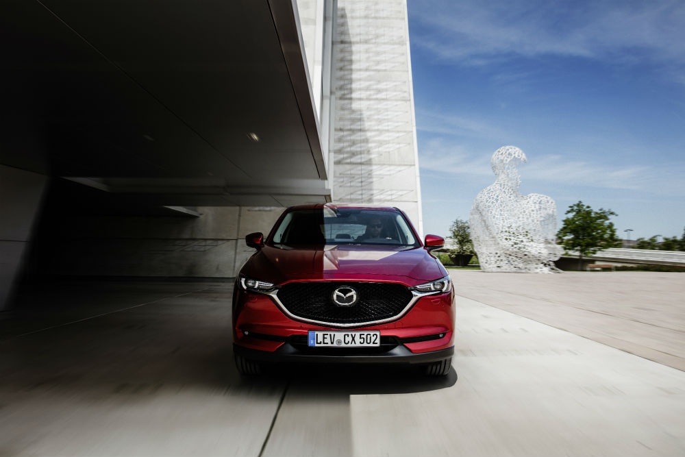 all-new-cx-5-bcn-2017-action-18