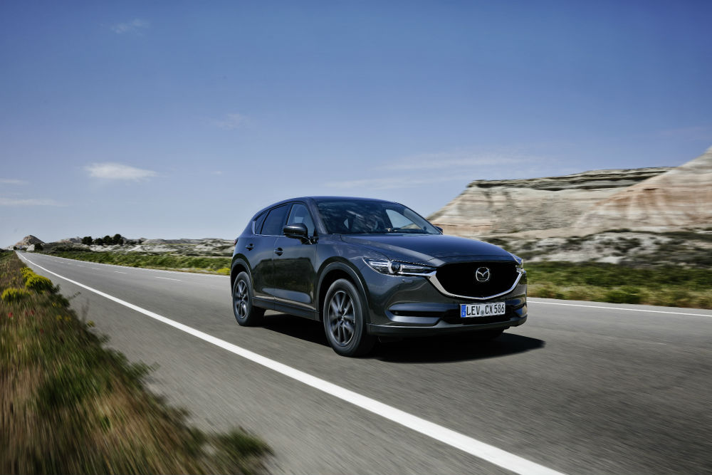 all-new-cx-5-bcn-2017-action-32