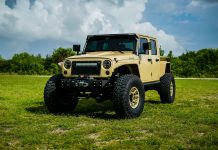 Aqui está um Jeep criado para especialistas em sobrevivência extrema