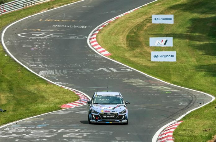 hyundai-i30-24-nurburgrin-530e9c60d6d9905edb29660b681cdb806fb9f9ba